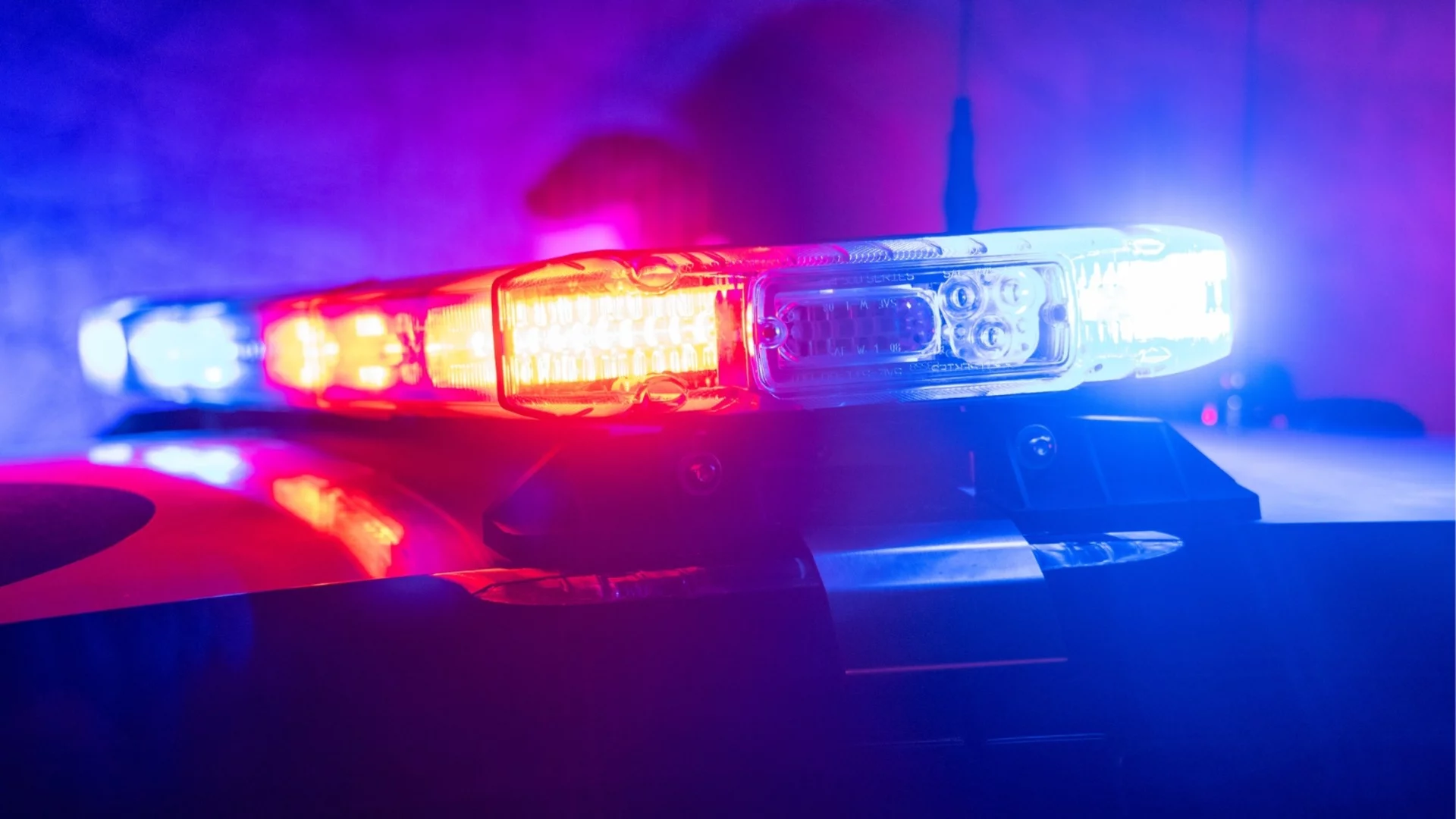 Задържаха мъж в София, разпространявал порнографски материали с деца