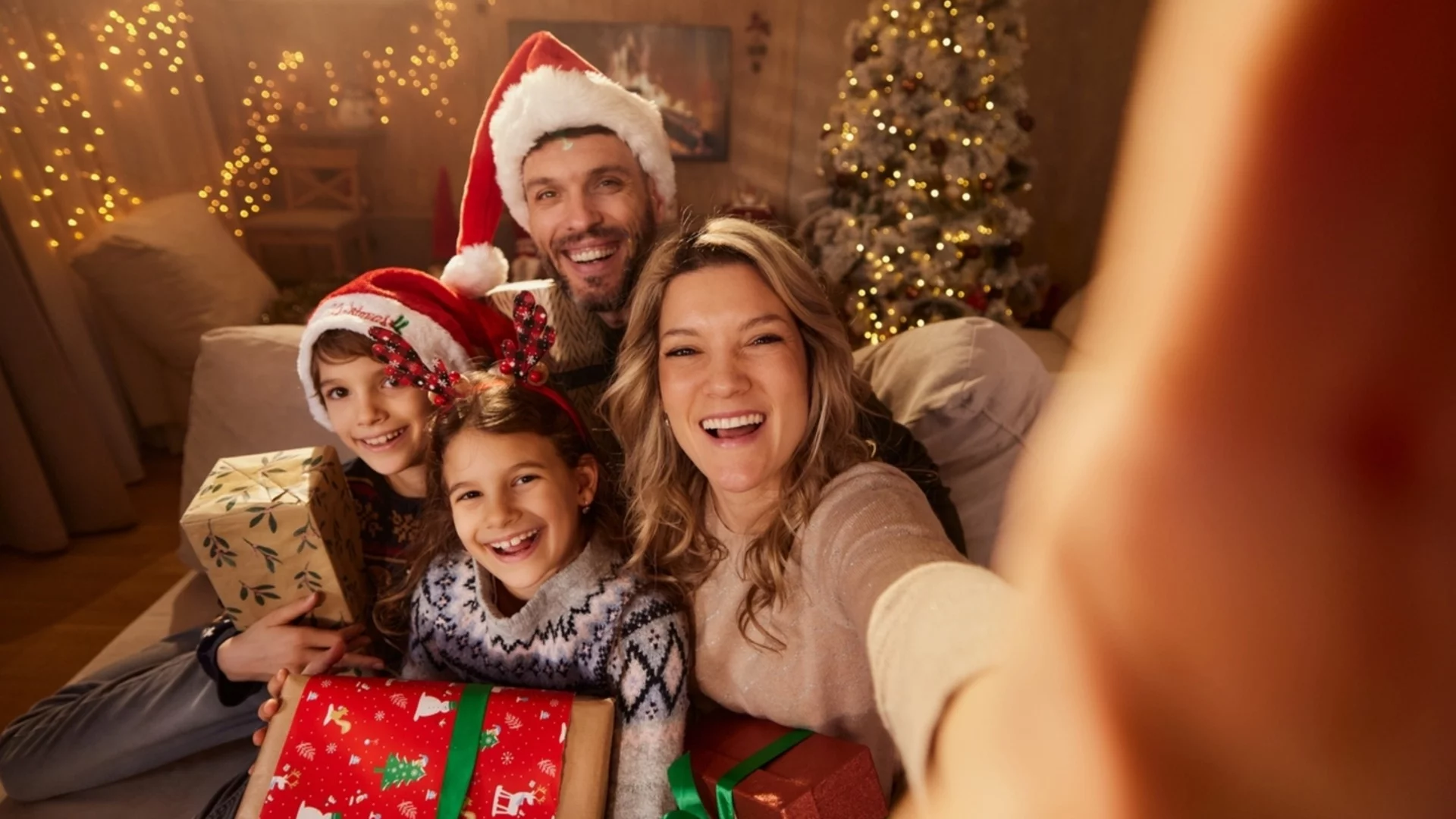 Как се празнува Коледа в Чехия: странният ритуал с обувка на прозореца