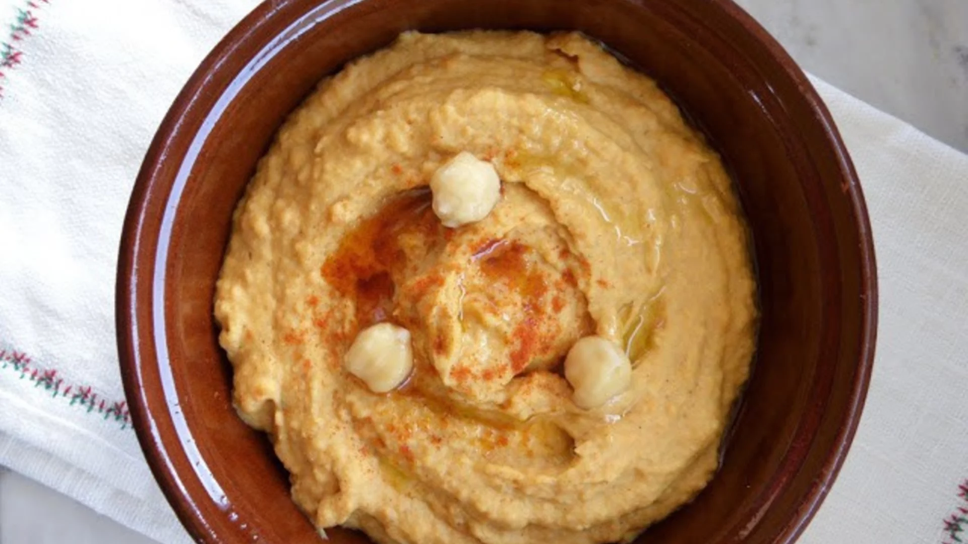 Забравете за бучките: Ето каква е тайната на перфектния домашен хумус