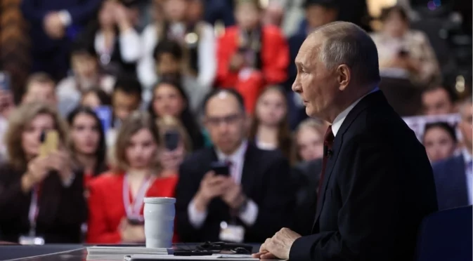 Путин от топлия стол в Москва: Зеленски защо не влезе в Купянск, като е техен? Превзехме го, но още се водят битки