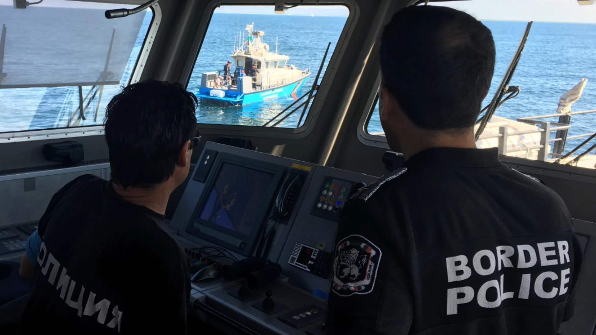 Стотици мигранти бяха спасени край Гавдос