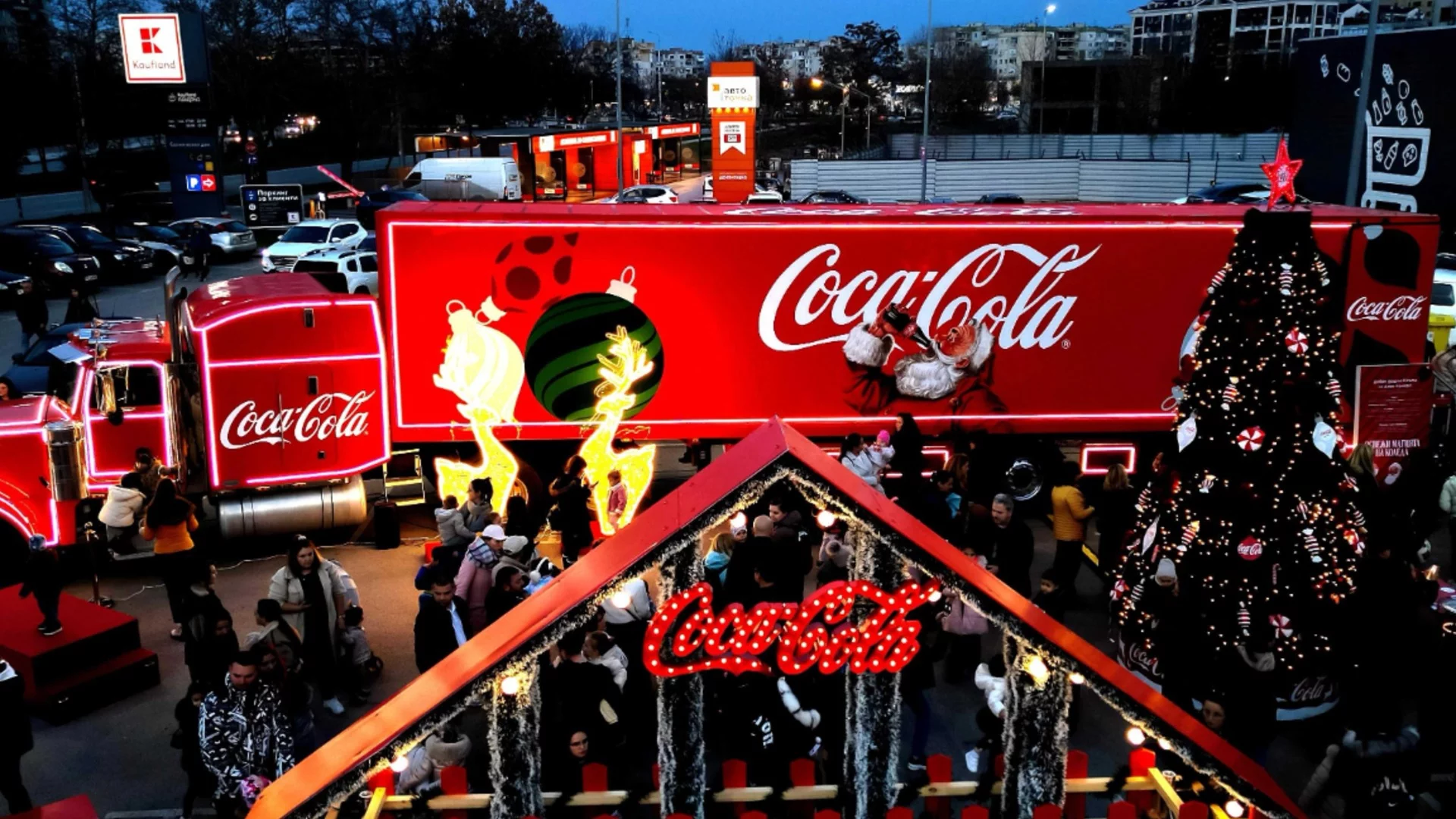 Коледният камион на Кока-Кола ще зарадва гостите на XOPark Sofia на 23 декември
