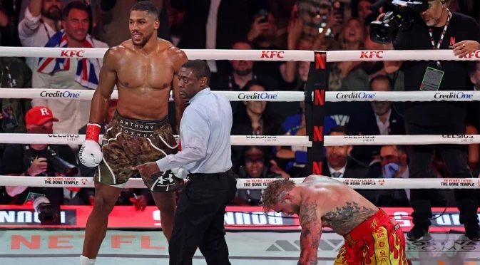 Антъни Джошуа предизвика Тайсън Фюри: „Ела на ринга и докажи, че си лошо момче“