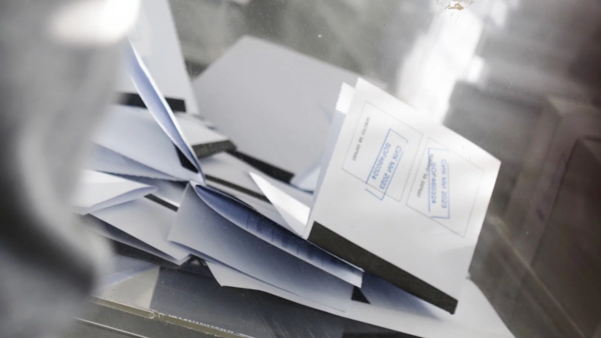 Битка за правилата: Кой какво предлага в Изборния кодекс преди поредния предсрочен вот?