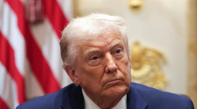 Тръмп обяви Бъдни вечер и Коледа за официални празници