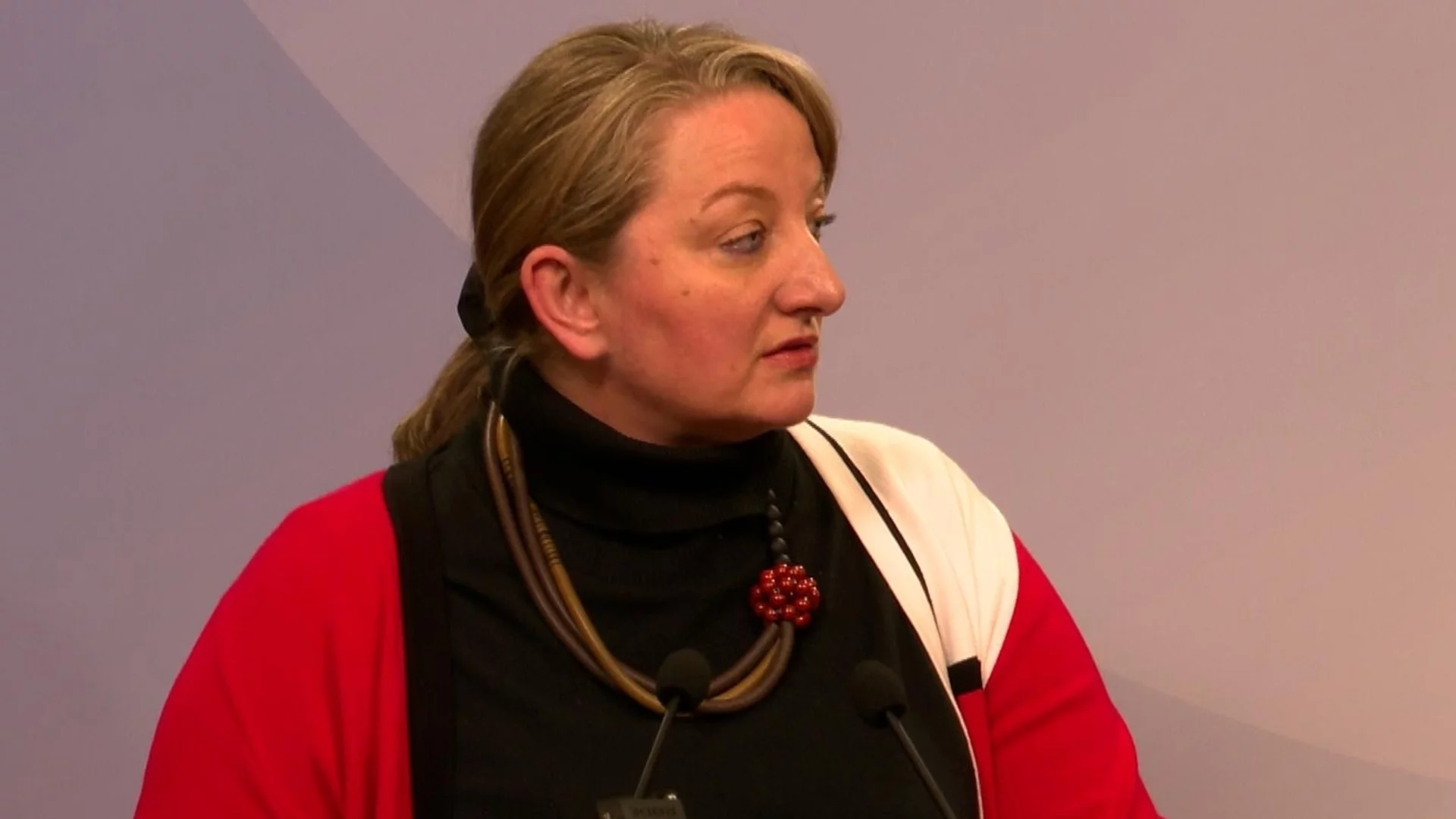 Деница Сачева: Рая Назарян няма да приеме поста служебен премиер