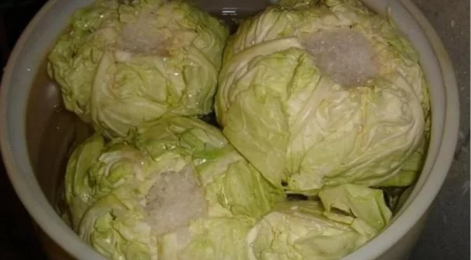 Как правилното подреждане на зелките гарантира идеална ферментация