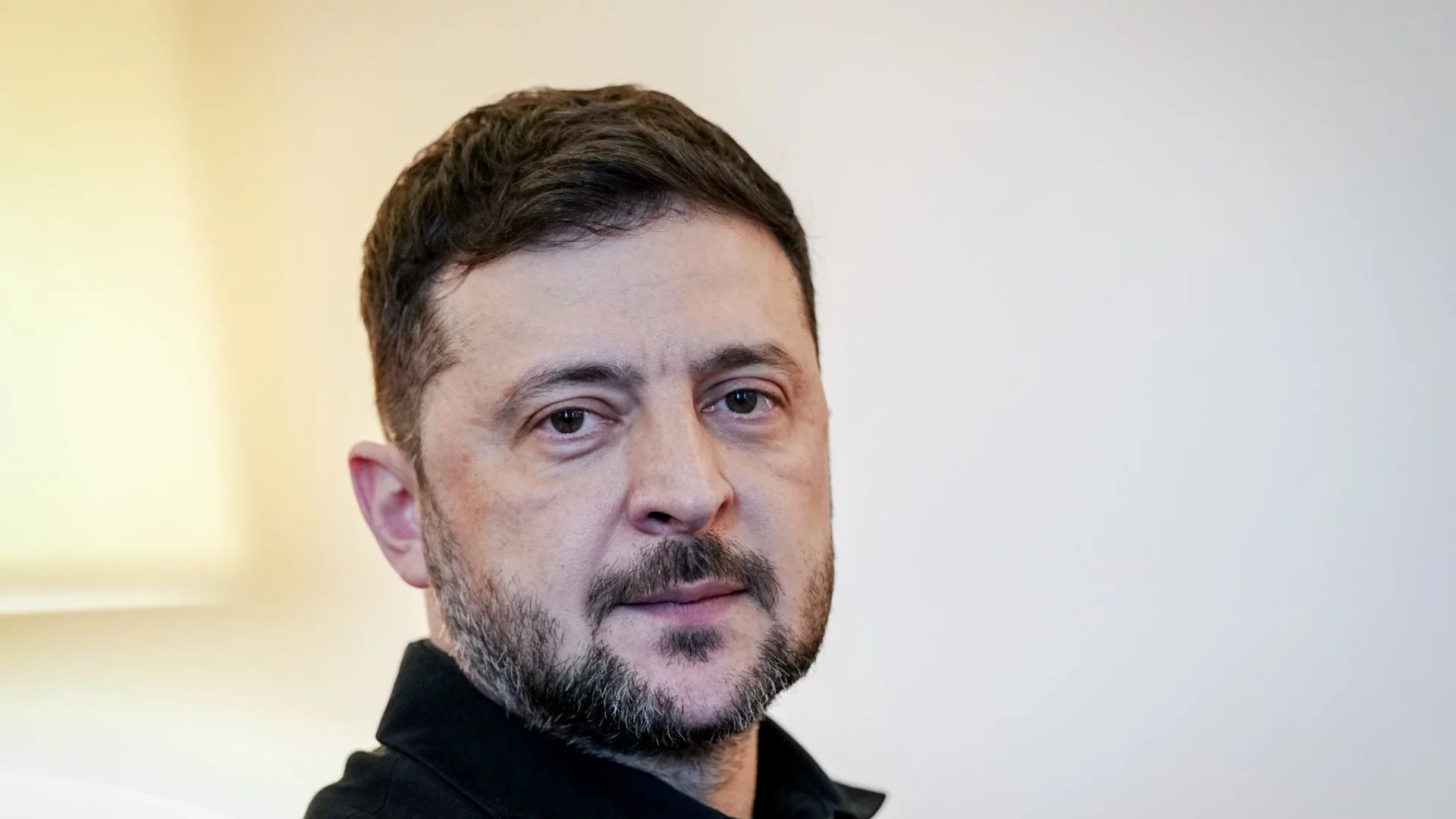 Зеленски с подробности за последните мирни преговори, предупреди за мащабна руска атака навръх Коледа (ВИДЕО)