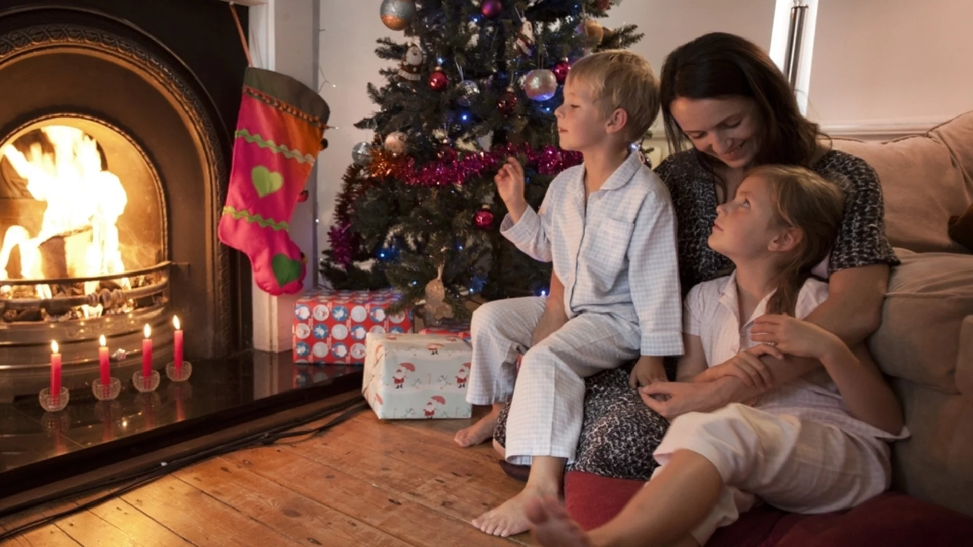 От Венецуела до Украйна: 7 странни коледни традиции по света