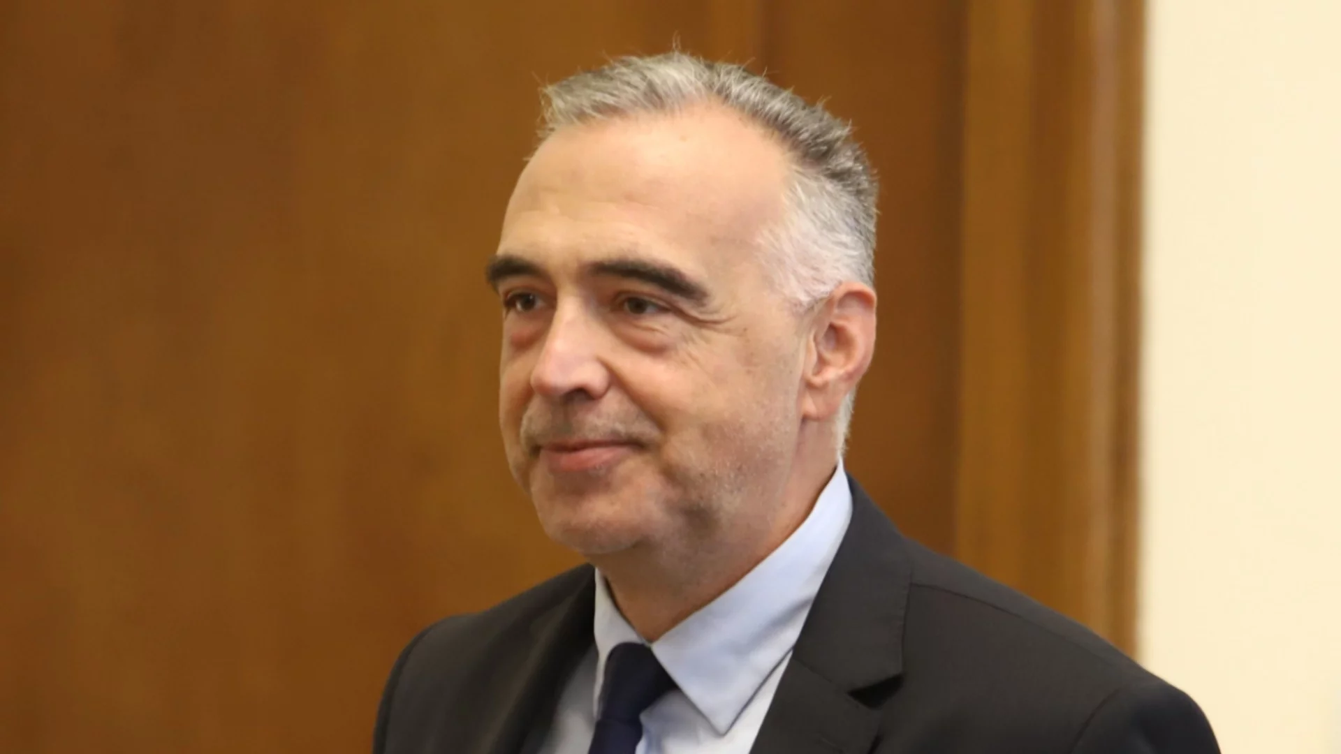 Кутев: Радев има право да не прави партия, но това би довело до разочарование