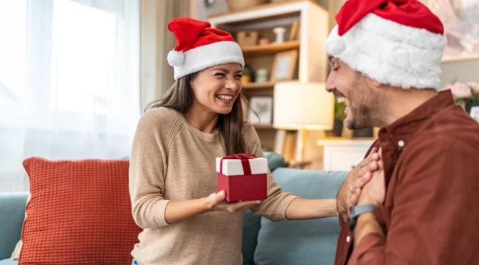 Хороскоп за днес, 23 декември: Предпразничният вторник е подарък за Близнаците, но истинско изпитание за Рибите