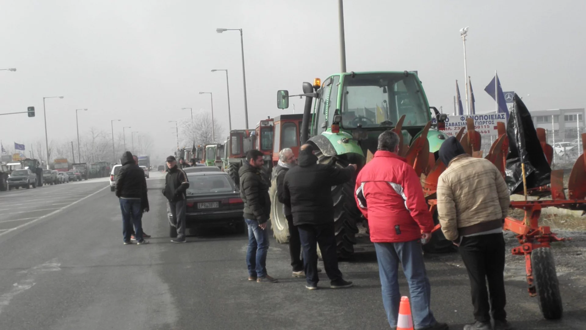 Гръцките фермери и коледните пътувания: Ето график на протестите