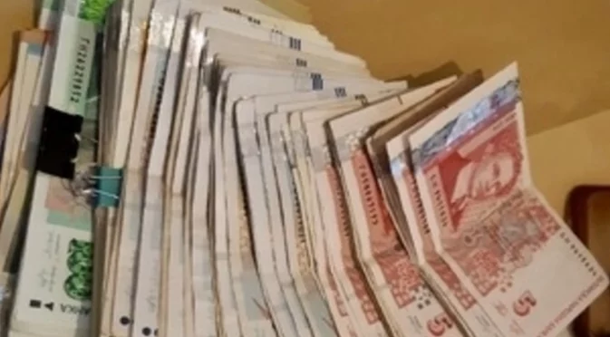 Арестувана и обвинена: Жена открадна над 20 000 лв.