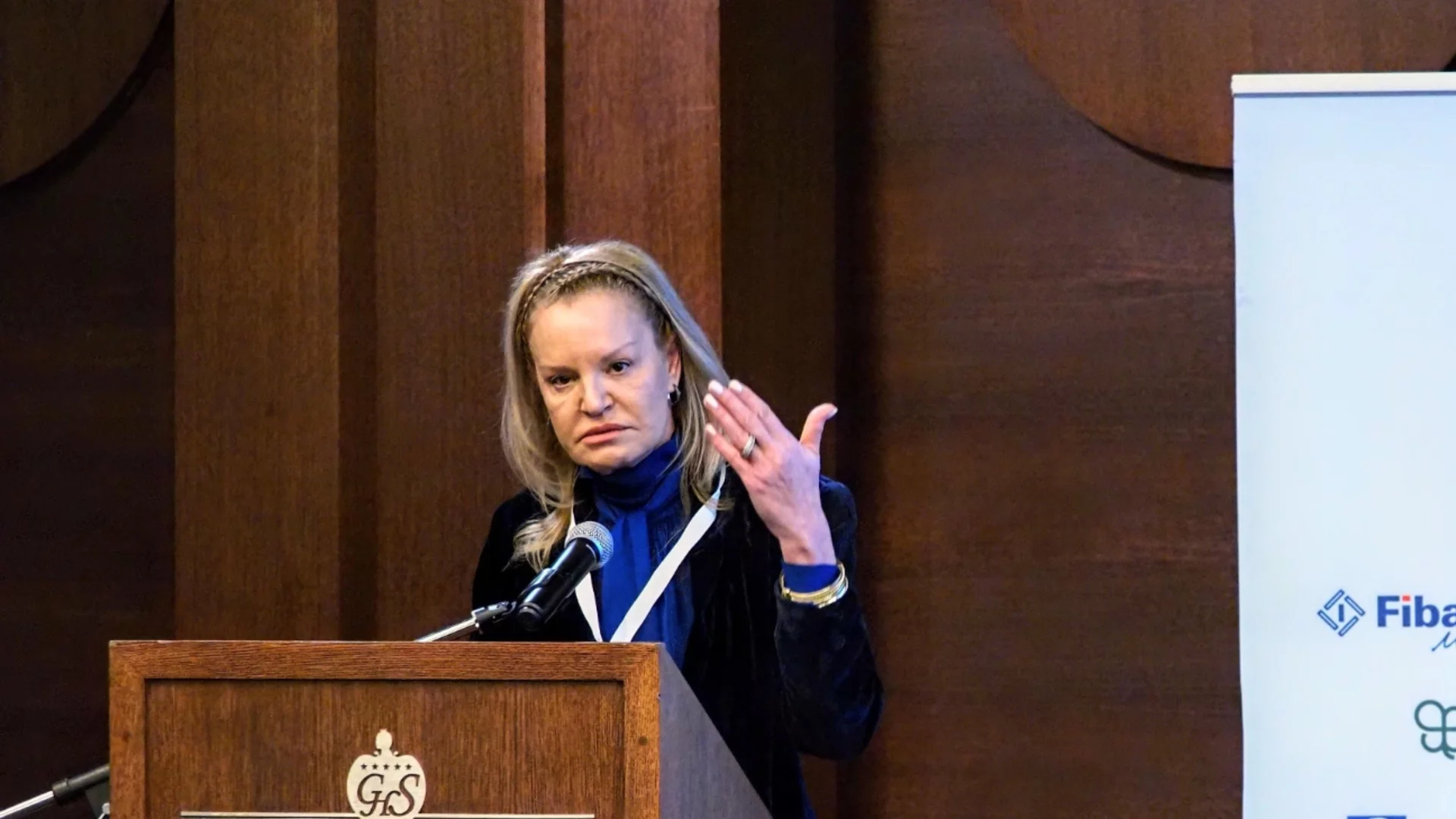 Костадинова избухна: Нарече човек на Лечева "Г-н Никой"! Твърди, че никой не я е търсил