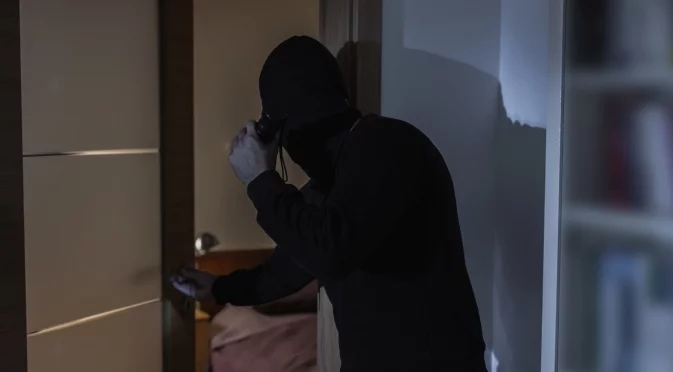 Взели мебелите и пералнята: Обрана вила във Видинско