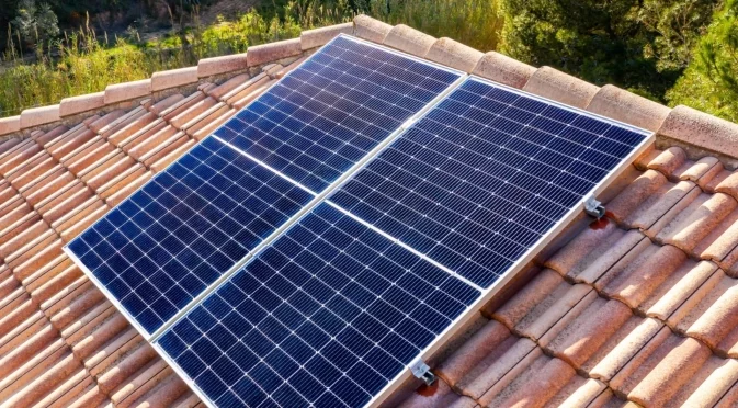 Искате соларни панели, нова дограма и изолация? Държавата плаща