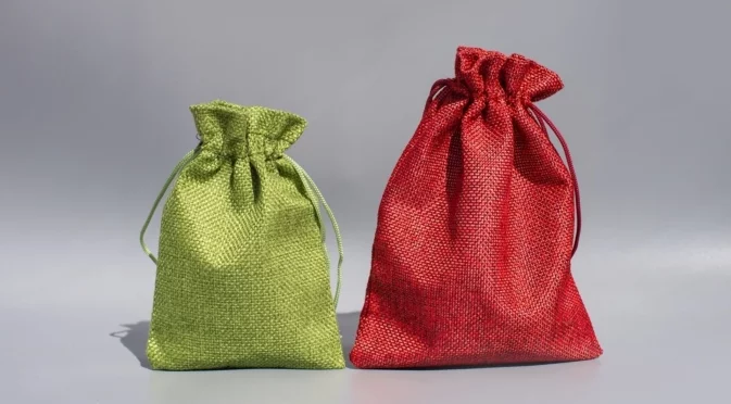 Магнит за пари: Сложете торбичка със захар в тази част на дома