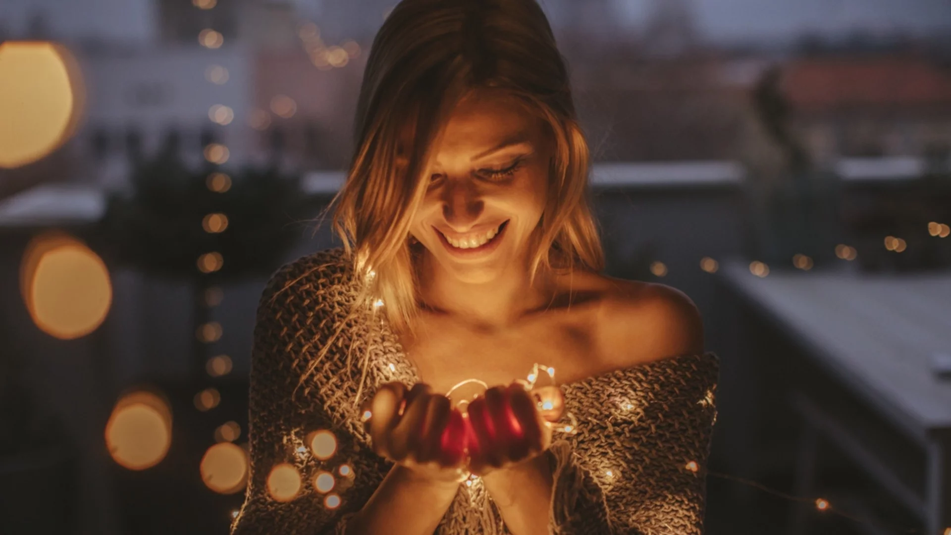 Хороскоп за днес, 25 декември: Коледа носи мир в сърцето на Везните и възражда надеждата в душата на Стрелеца