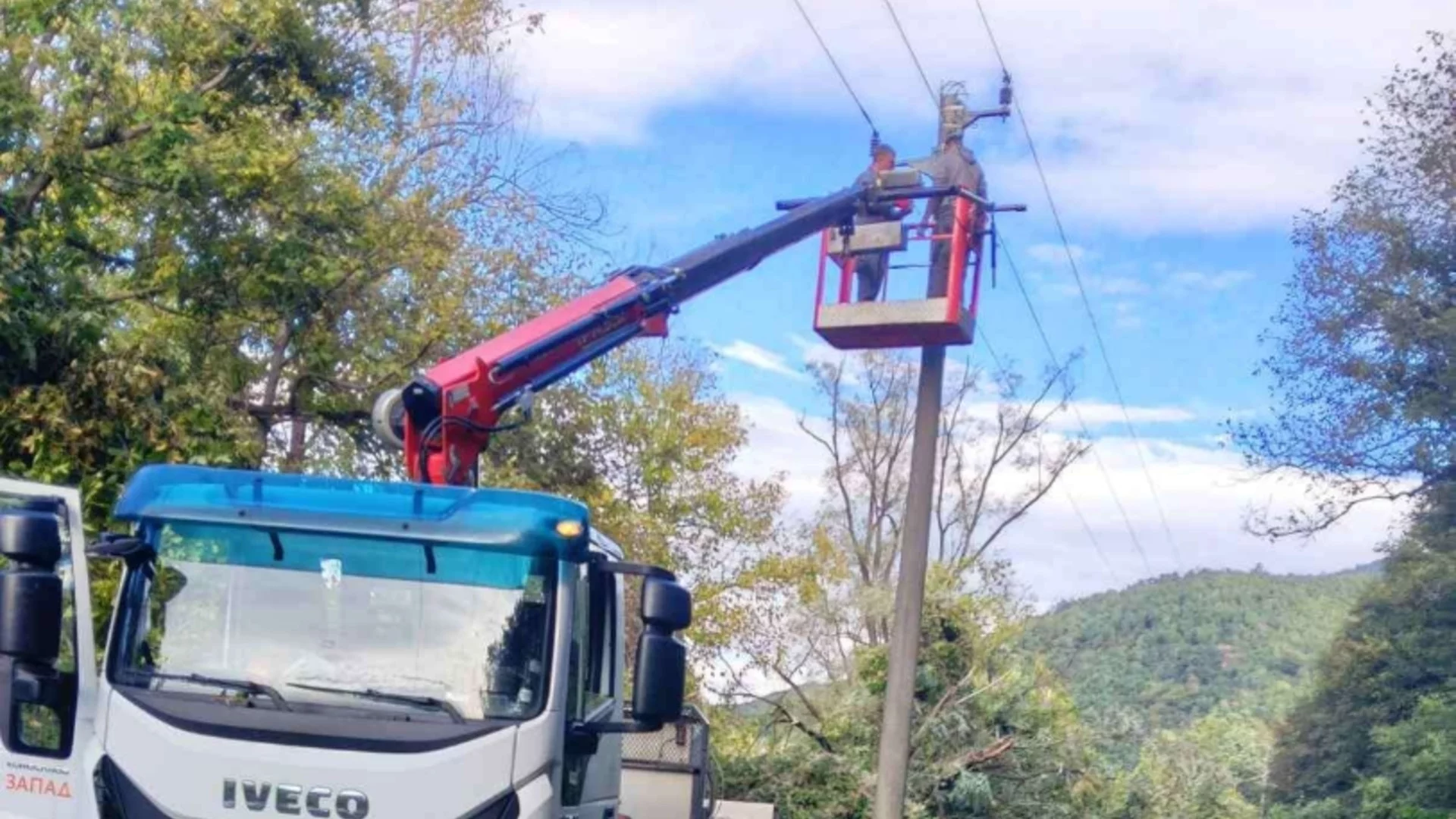 Екипите на ЕРМ Запад са в постоянна готовност за реакция при влошаване на времето