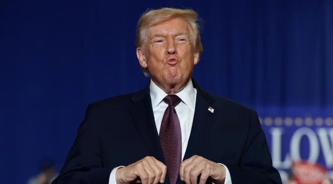 Нови бойни кораби ще носят името на Тръмп (ВИДЕА)