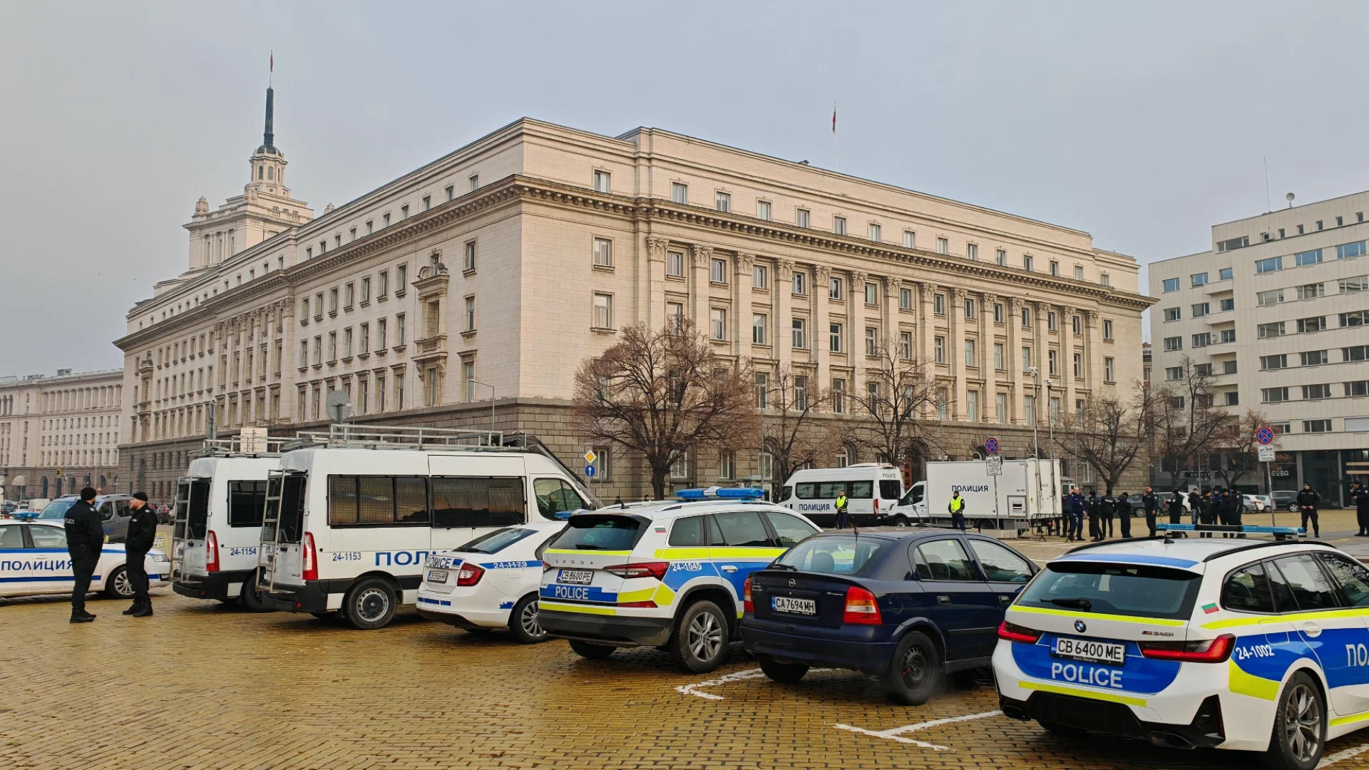 Най-големият риск заради липсата на бюджет, такса смет и нов парламент: Гласът на общините