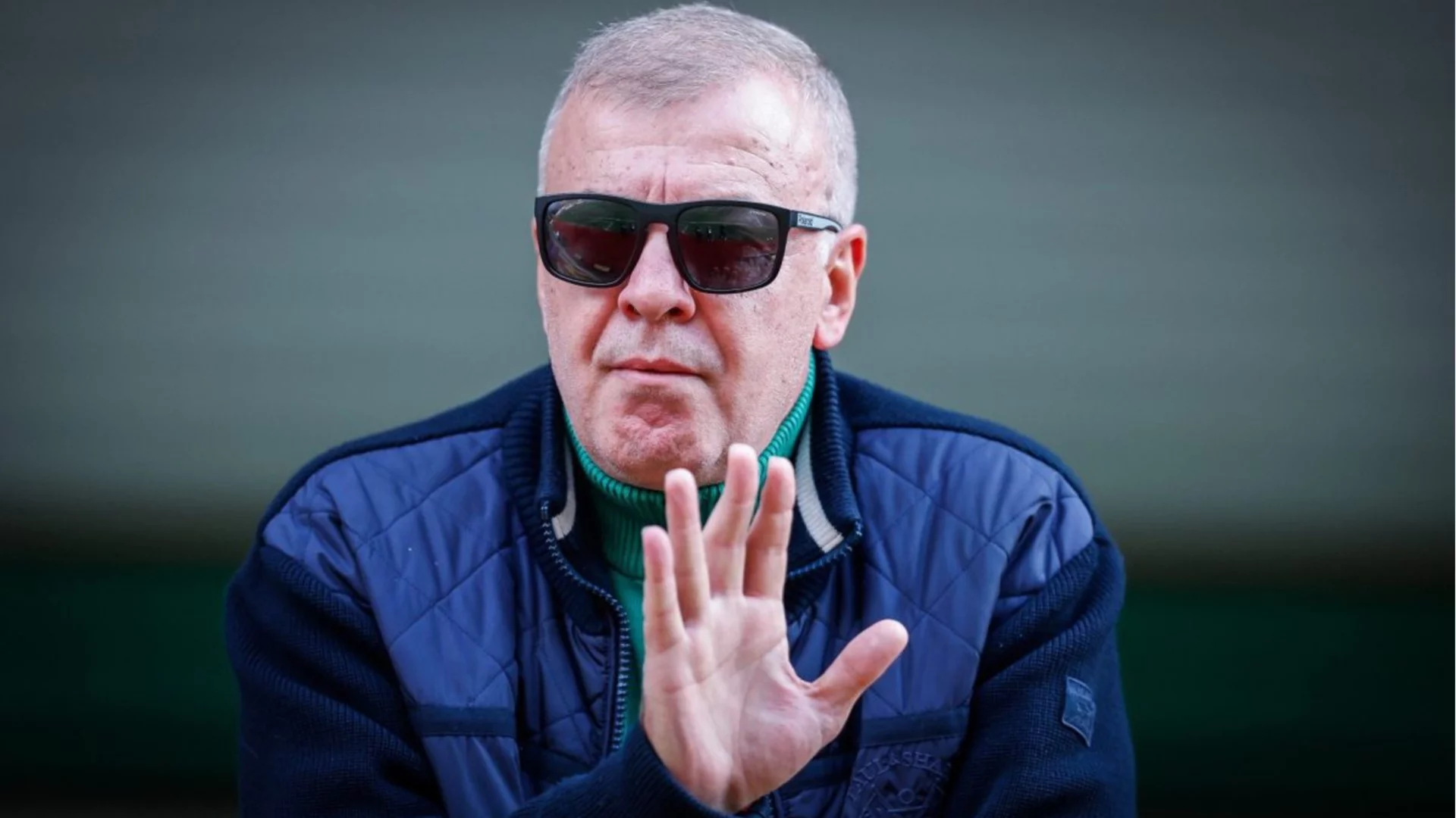 Натирен от Левски моли да се върне на „Герена“, Сираков и компания са го отрязали