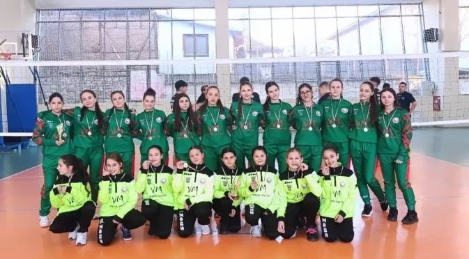 Коледен волейболен турнир в село до Елин Пелин