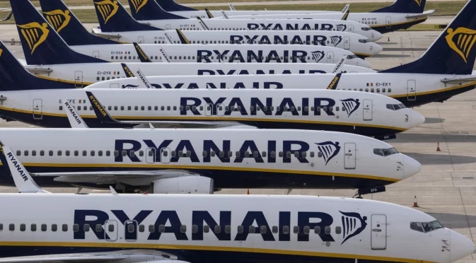 За монопол: Солена глоба за Ryanair в Италия