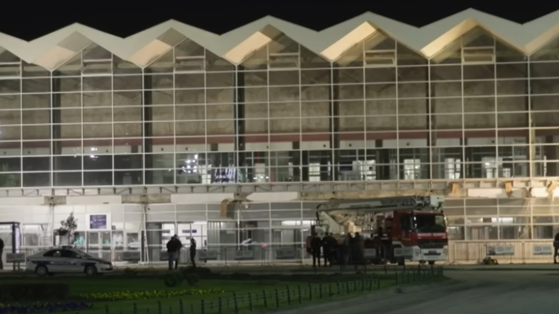 Сръбски съд прекрати дело срещу обвинени за трагедията в Нови Сад