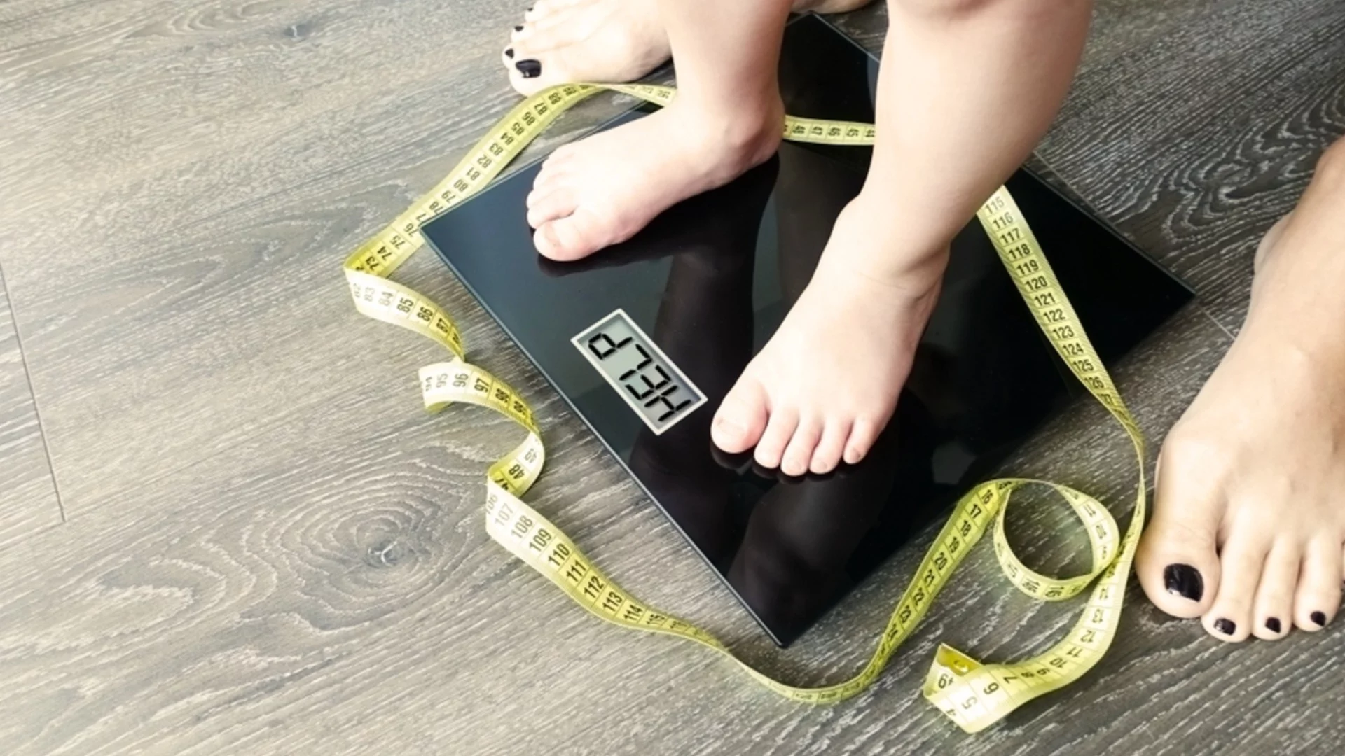 Утре Близнаци, Риби + още 2 зодии ще броят калории вместо подаръци