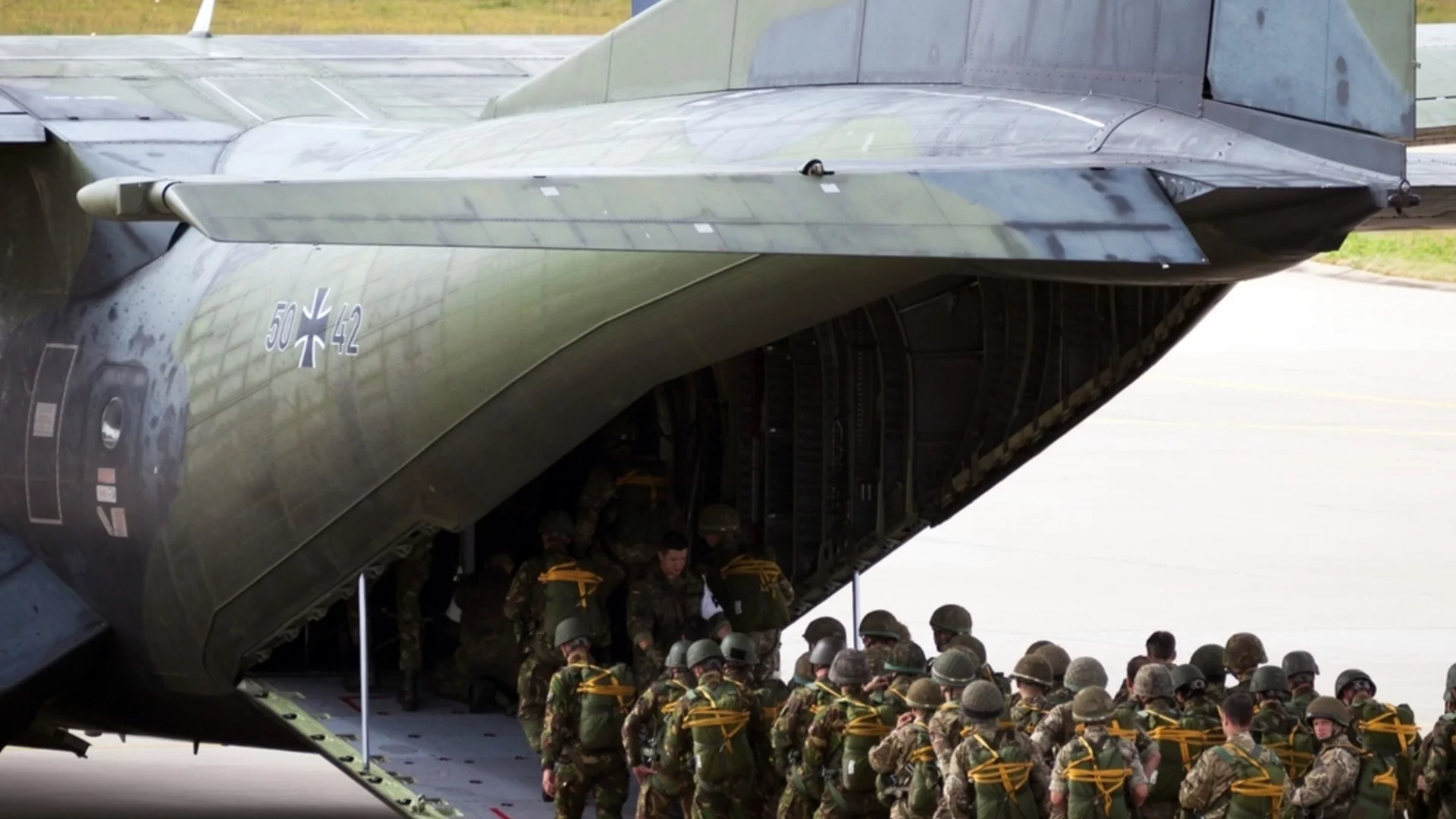 Путин изпрати ядрени бомбардировачи да заплашват Великобритания