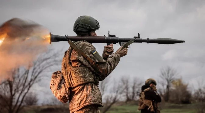 Създателят на полка Азов: За първи път руската армия не успява да попълни загубите си (ВИДЕО)