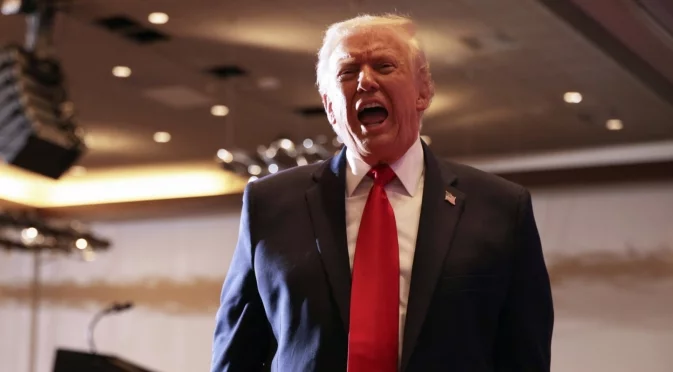 Тръмп: Весела Коледа на всички, включително и на изметта