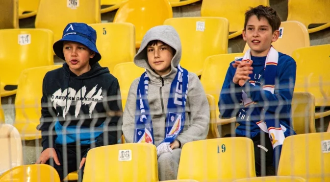 Когато децата срещнат своите любимци (ВИДЕО)