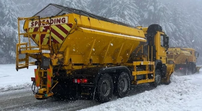 377 снегорина са на терен: Не ги изпреварвайте