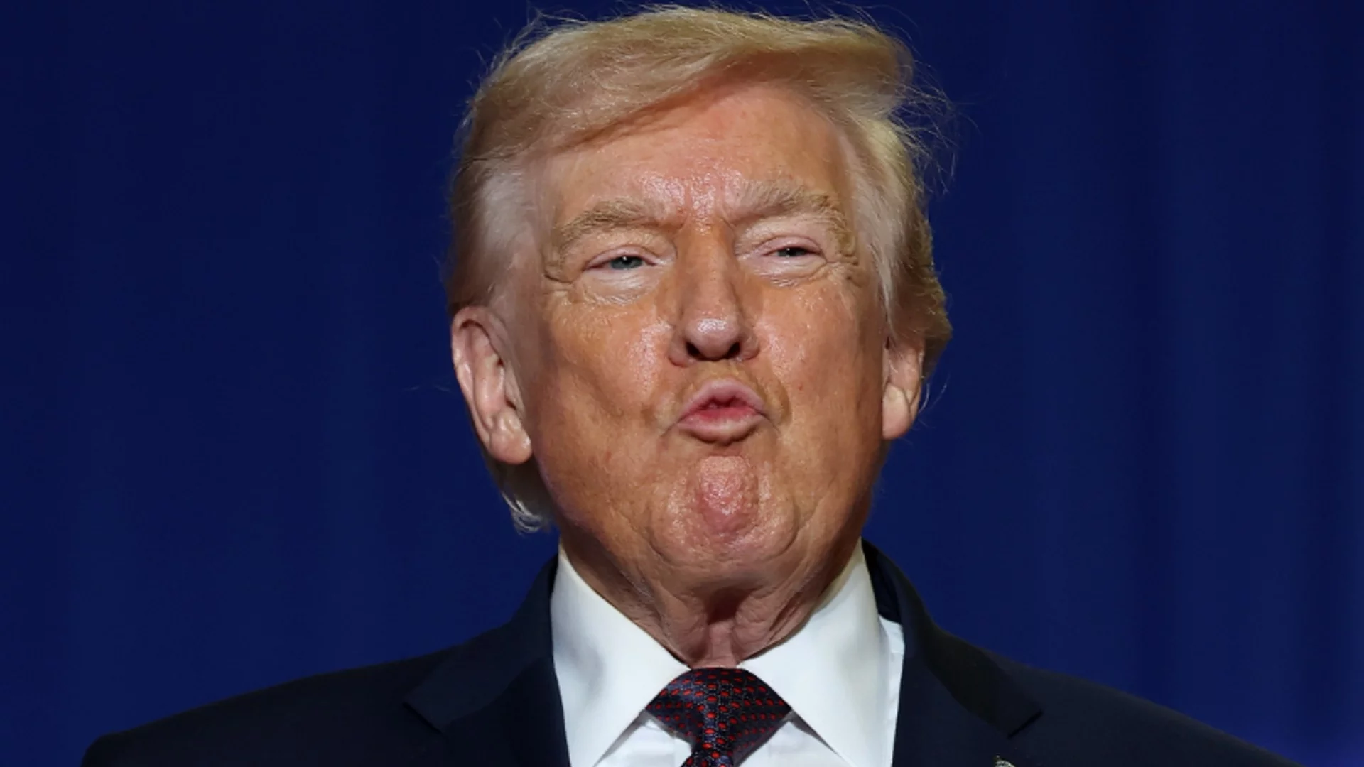 Психически здрав ли е Тръмп? Поведението му бе необичайно през 2025 г.