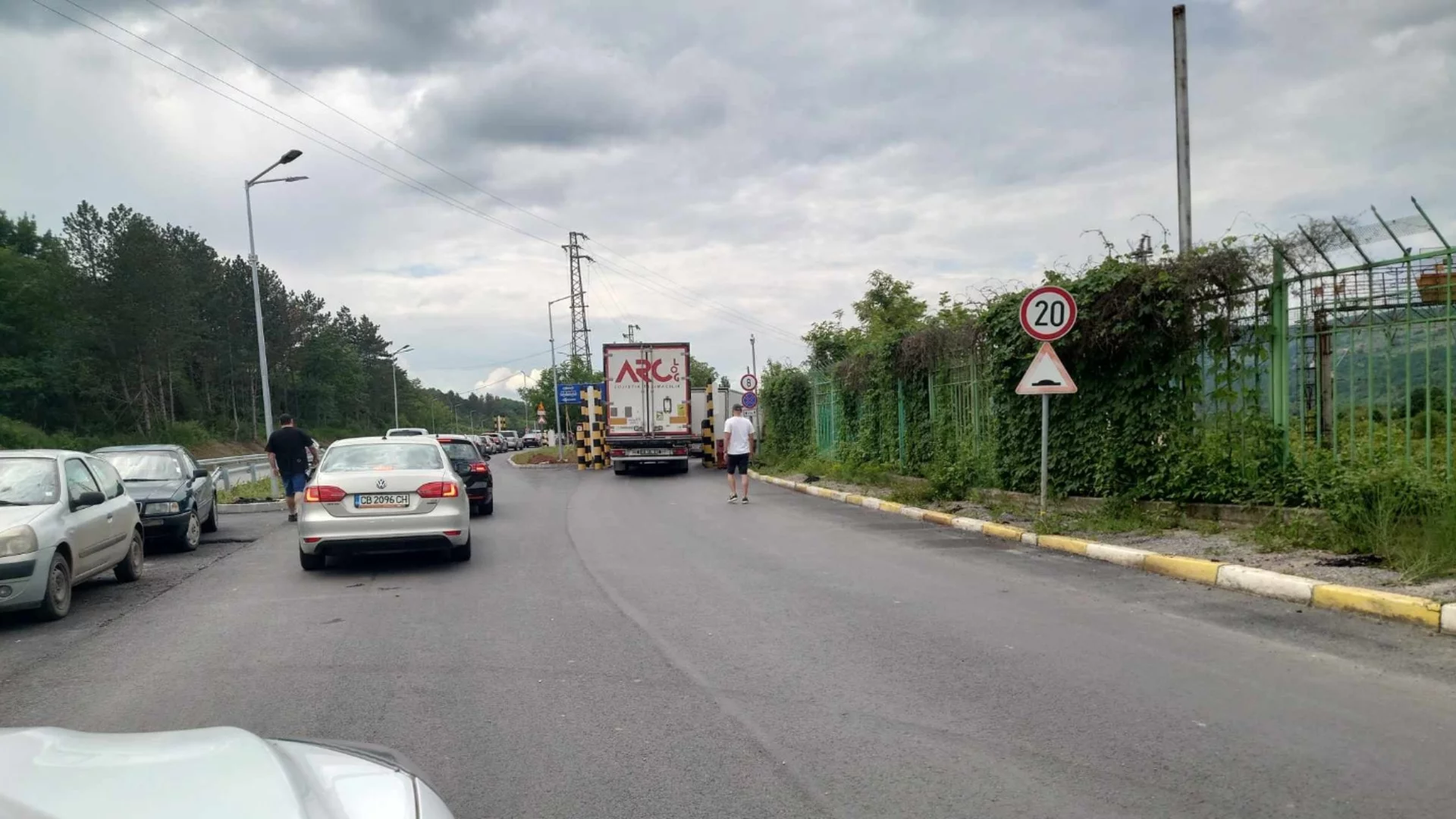 Трафикът по границите: Къде има тапи и задръствания