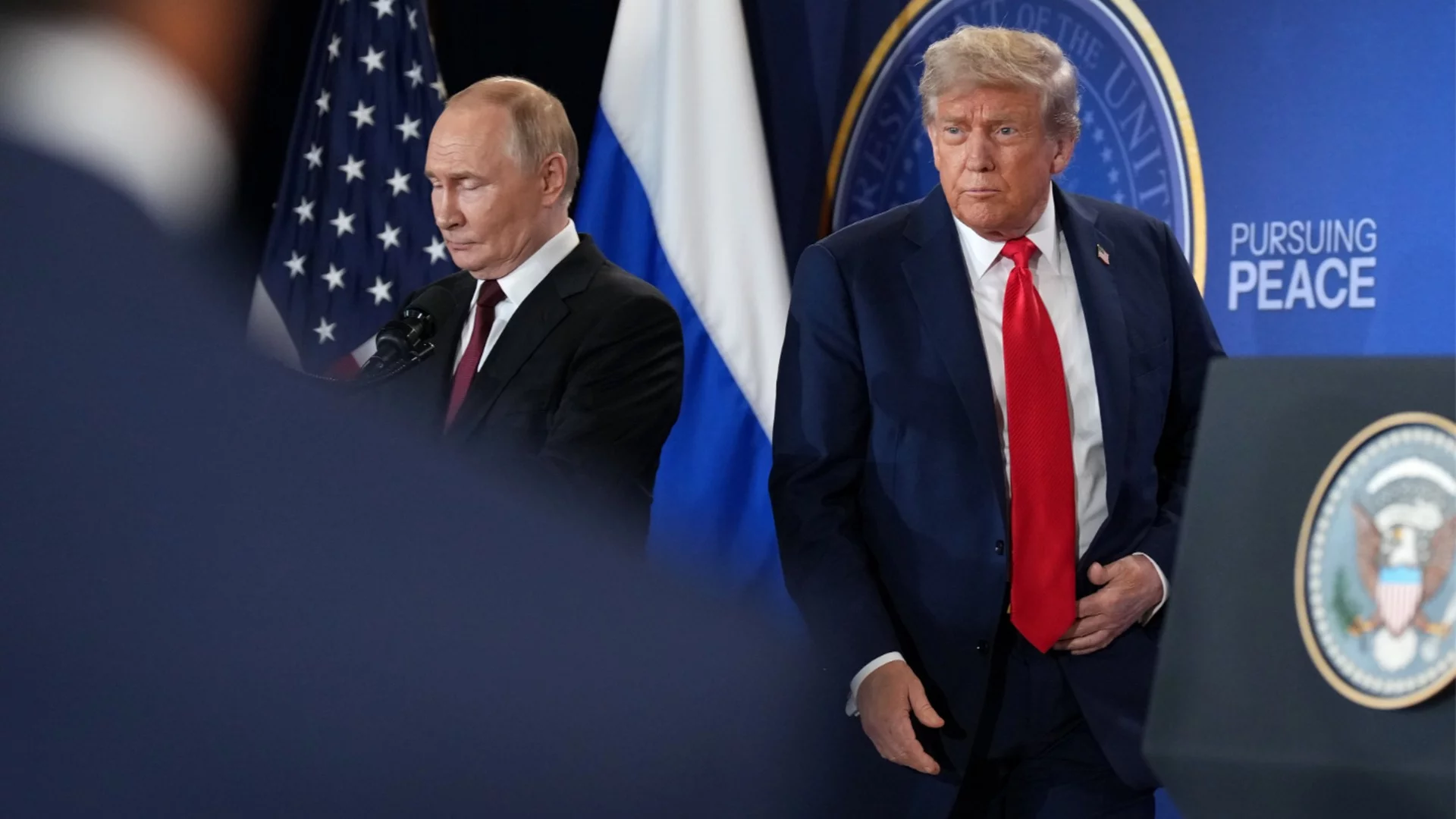 "От кухнята" на Кремъл: Путин допуска размяна на земи, но иска цял Донбас. Православният диктатор обстрелва вярващи на Коледа (ОБЗОР - ВИДЕО)