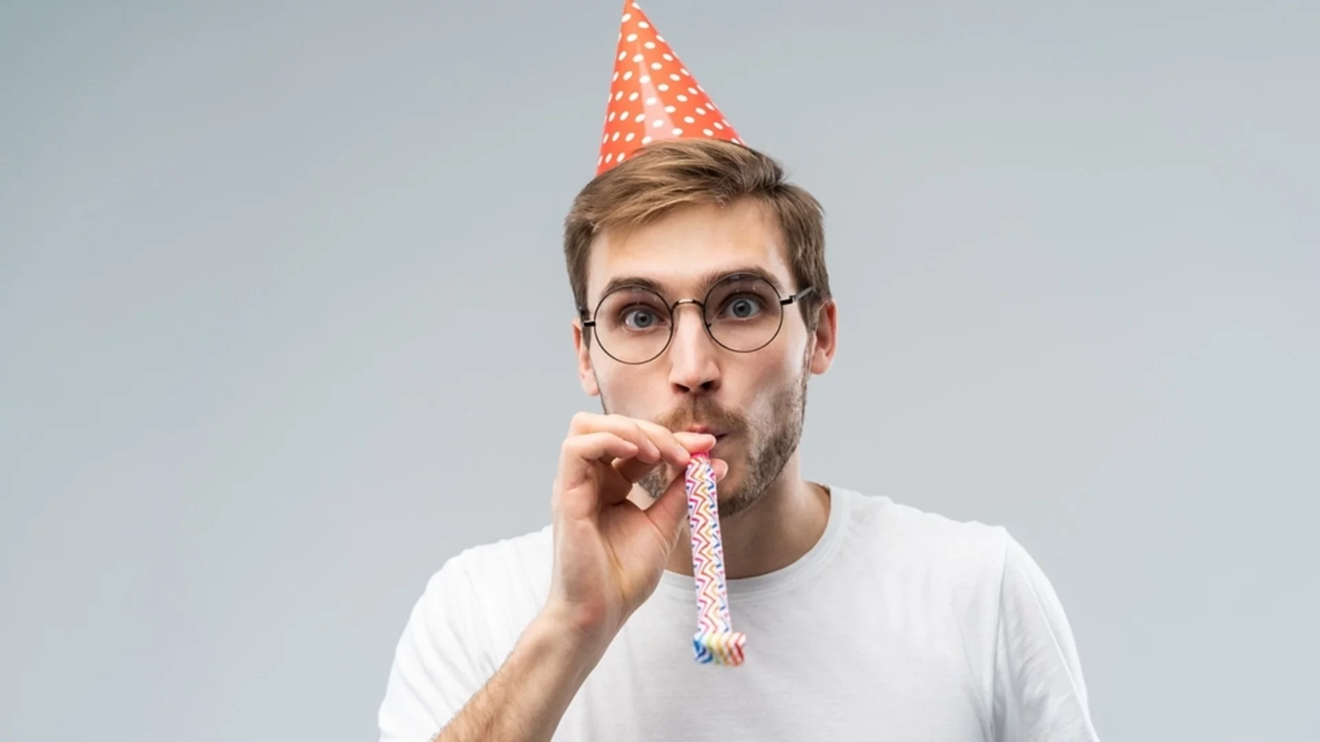 Кой има имен ден днес, 27 декември 2025 г. Честито! 