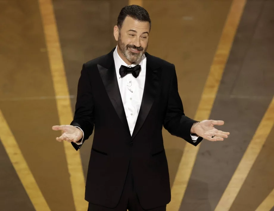 Добра година за фашизма и крал Дон Осми: Джими Кимъл с алтернативно коледно послание (ВИДЕО)