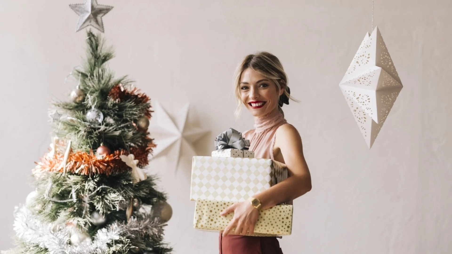 Хороскоп за утре, 29 декември: Девите ще затворят годината елегантно, а Скорпионите – доста арогантно