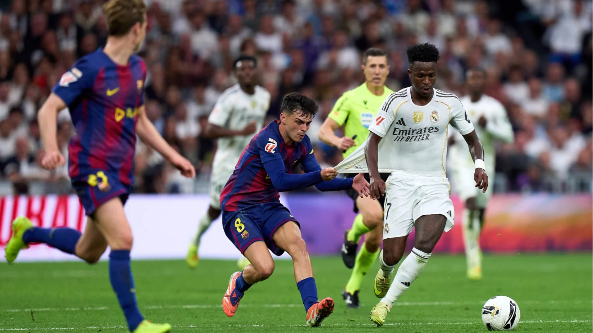 Реал Мадрид предприе нечуван до момента ход срещу Барселона извън терена