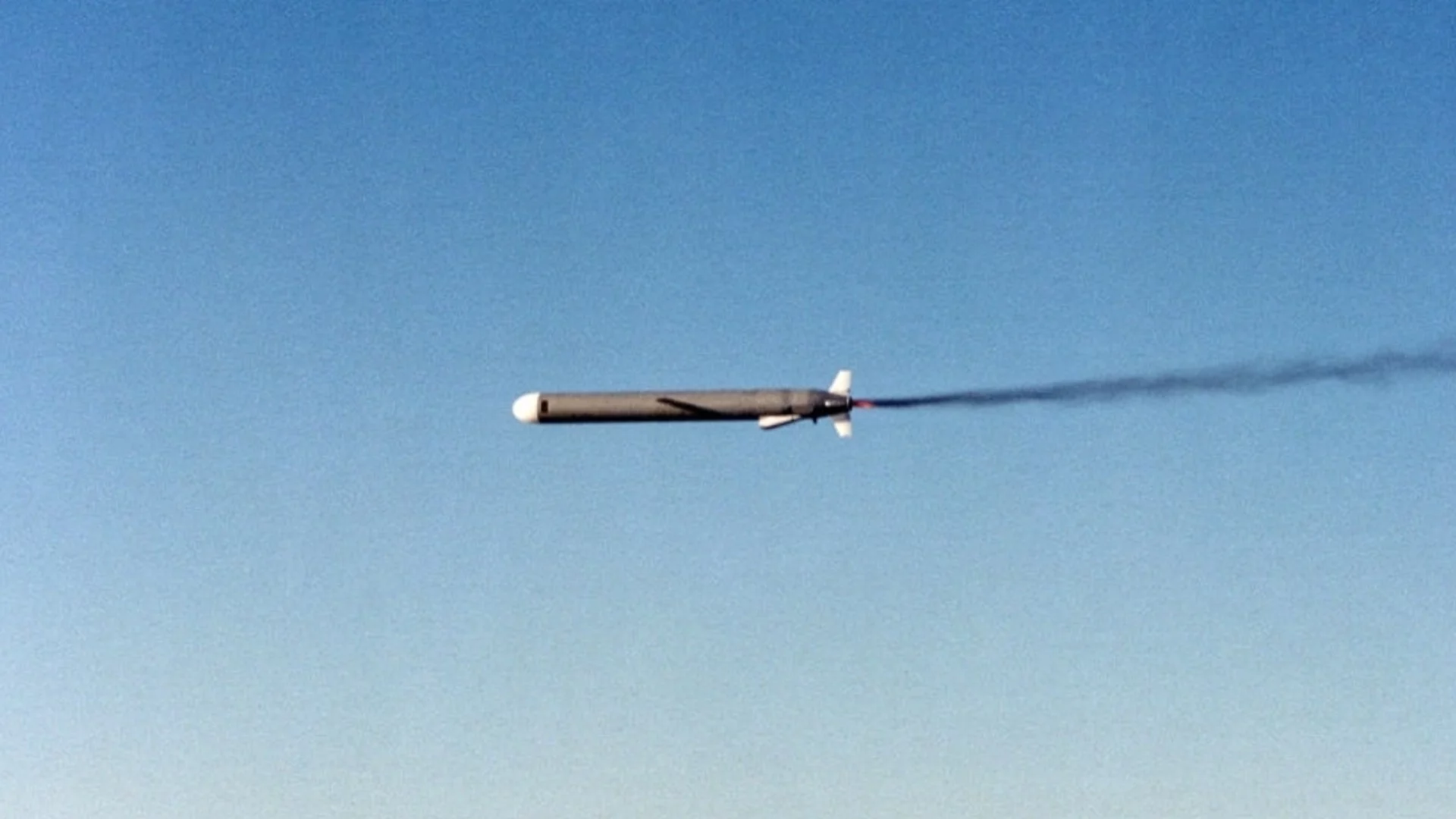 Под заплаха ли е Европа: Русия разположи първите си ракети "Орешник" в Беларус