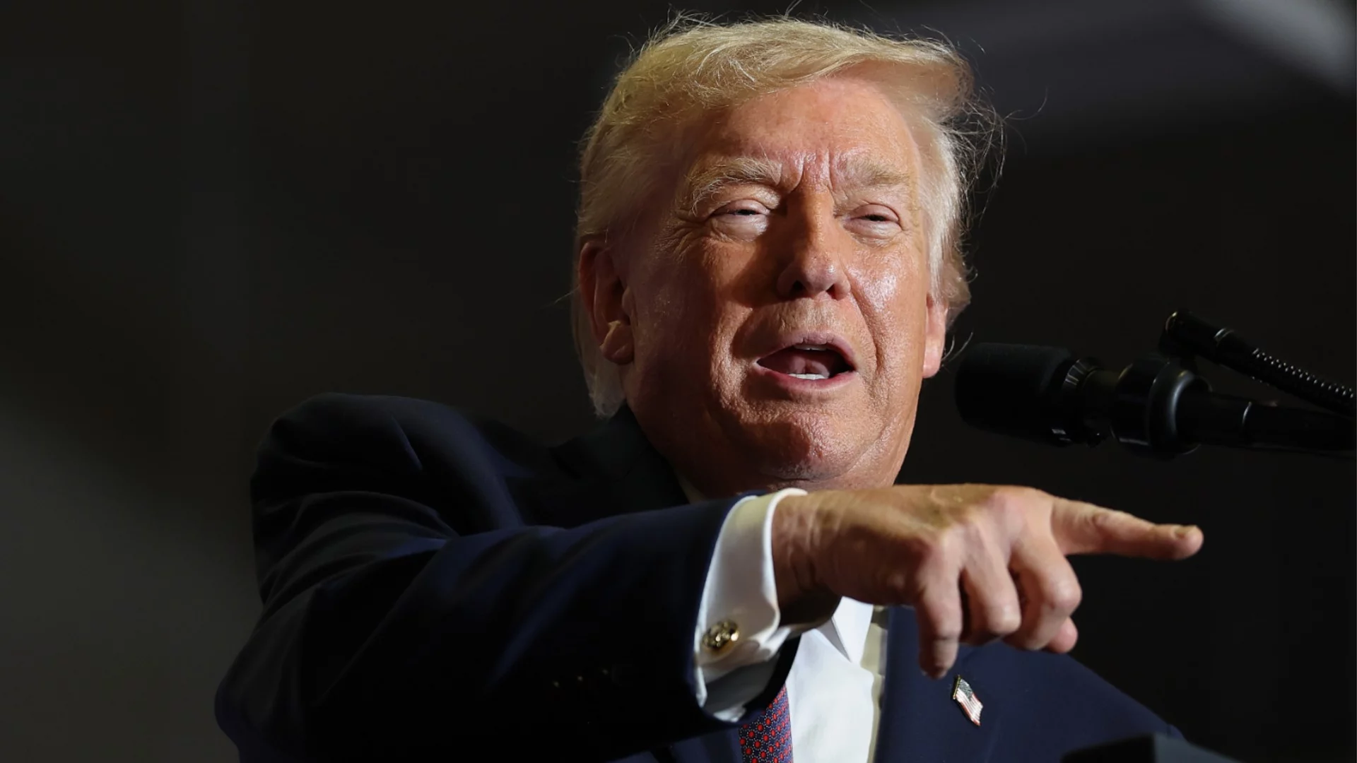 Защо Доналд Тръмп презира ЕС