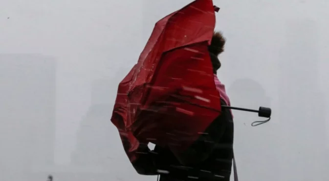 2025 г. си отива с вятър и студ: Николай Василковски за времето в първите дни на 2026 г