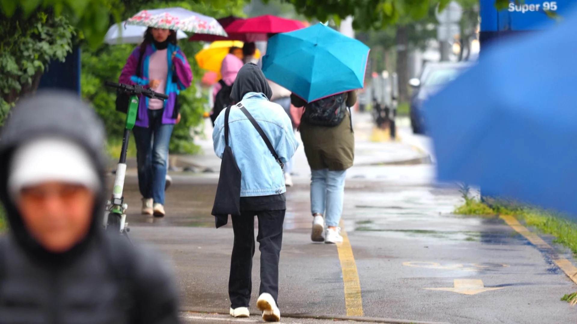 Песимисти или оптимисти: Щастието на българите през 2025 г. в цифри