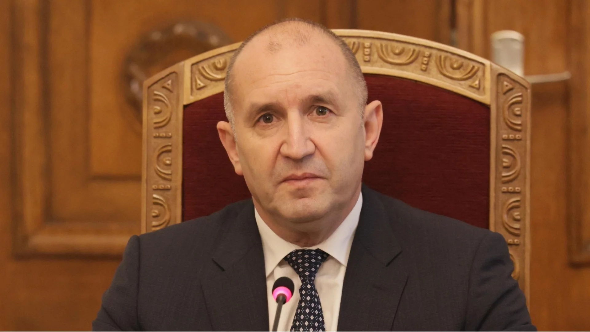 Радев се разграничи, но от партия "Трети март" му дават "безусловна подкрепа"