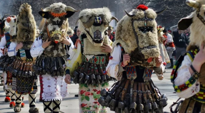 Живото наследство на кукерите ще оживее за първи път на Царевец