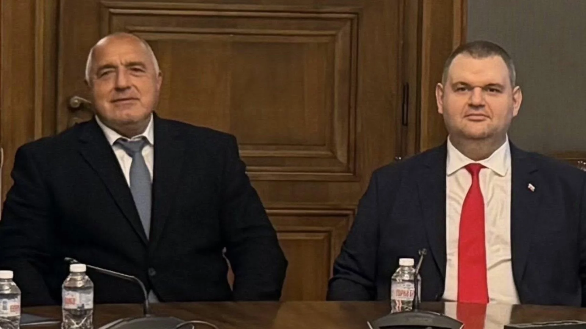 Ще падне ли Пеевски, а Борисов да е отдолу?