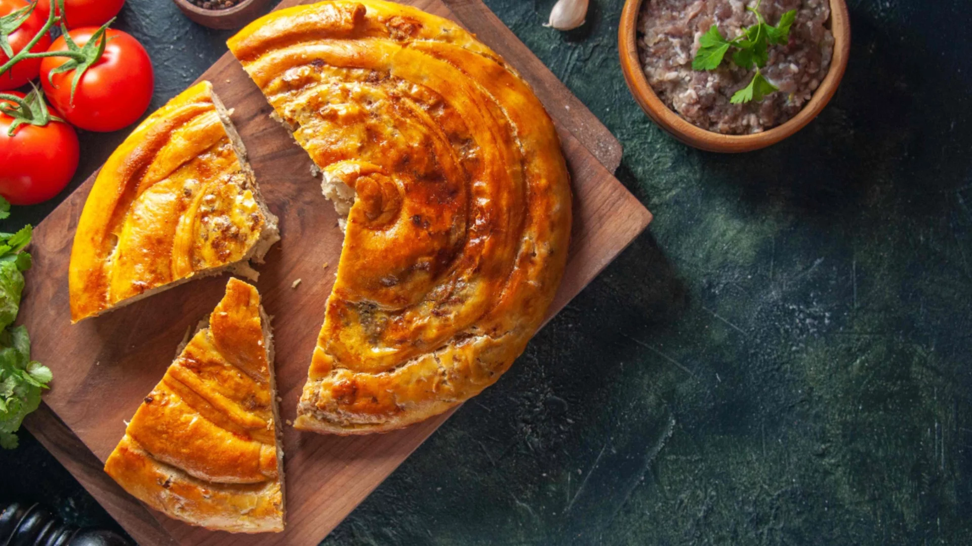 От баницата с късмети до новогодишния тост – всичко за празничната трапеза в Kaufland България